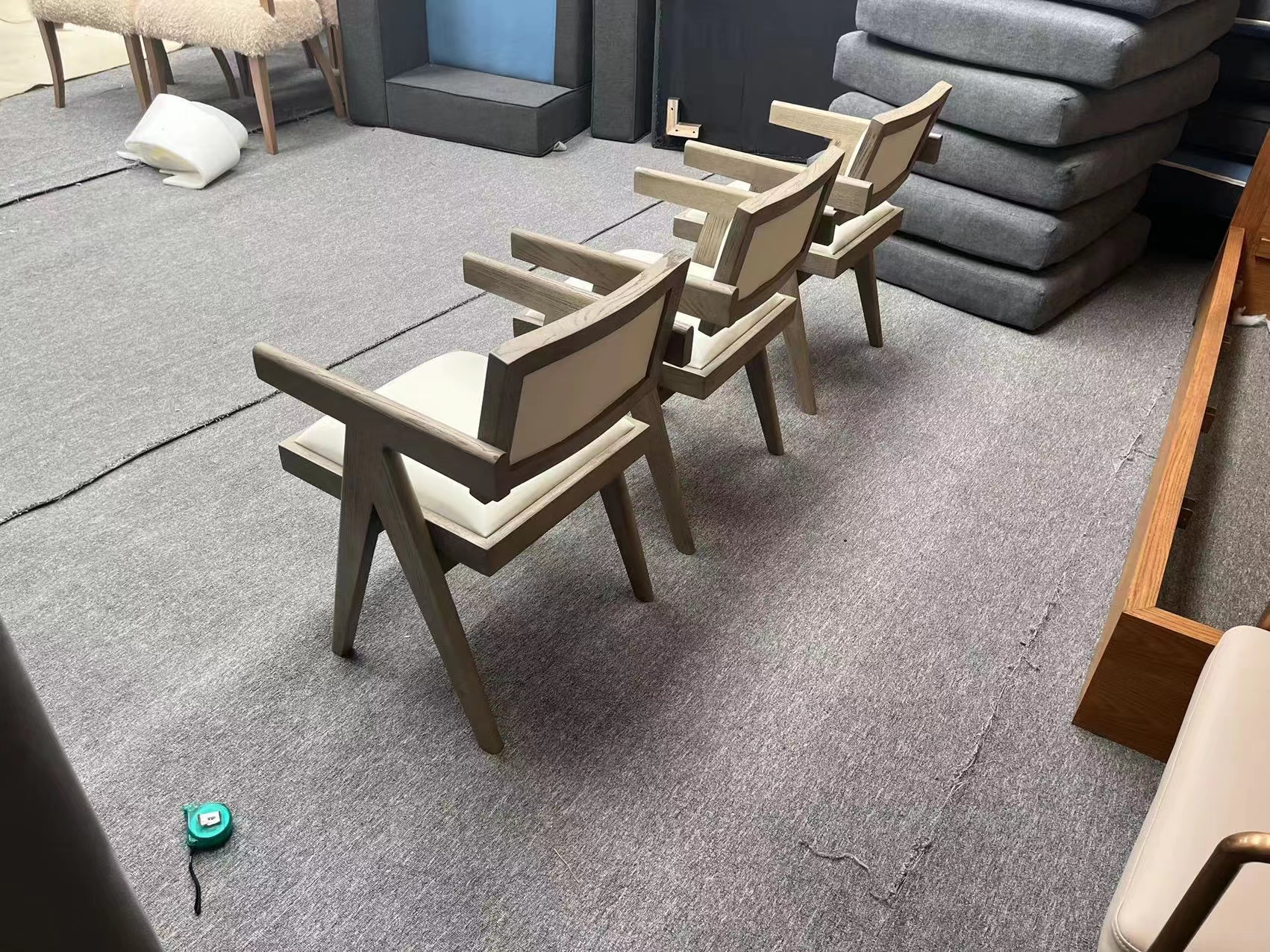 Indoor furniture kitchen restaurant customized luxury wood dining chair