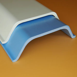 Poteau de marquage de bordure en PVC, design moderne, durable, écologique, pour extérieur, délimiteur de circulation flexible, couleur personnalisable - Product Image 1