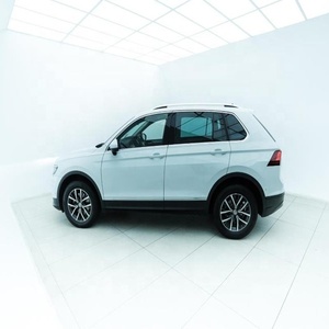 2020 pour Volkswagen 2.0TDI AWD Comfortline assez utilisé boîte de vitesses manuelle sièges en cuir régulateur de vitesse R21 pneus couleur intérieure foncée - Product Image 1