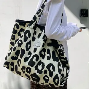 Trendy Leopard Pattern Canvas Tote Bag Grande capacidade ombro Shopper Bolsa Bolsa de viagem múmia das mulheres