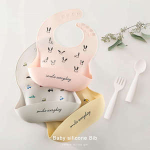 Bavoir bébé en silicone imperméable, facile à nettoyer, pliable, doux, pour tout-petits, avec logo personnalisé, vente en gros - Product Image 3