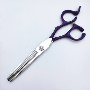 Tijeras de peluquería con mango morado de 6 pulgadas para diestros, para uso en salones de belleza, tipo de hoja estándar - Product Image 3