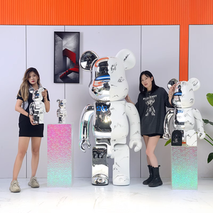 Großhandel Harz Handwerk Geschenk Cartoon Skulptur Große Bär Ziegel Statue Home Decor Home Decor Bär Ziegel - Product Image 3