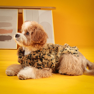Chaleco de Piel Sintética con Estampado de Leopardo para Perros Pequeños como Toy Poodle y <span class=keywords><strong>Chihuahua</strong></span>, Ropa de Invierno Premium, Forro Interior Suave, Fácil de Poner - Product Image 5