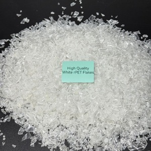 Copos de PET Reciclado Transparentes Blancos de Grado Hot Melt para Hilado de Fibra, Extrusión y Aplicaciones de Grado Alimenticio - Product Image 3