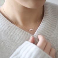 925 Sterling Silber Halskette 14K Goldfarben Plattiert Drei-Blumen-Stein-Anhänger Roségold Schlüsselbein-Kette Schmuck