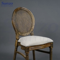 Chaise Louis de luxe française en rotin, élégante chaise de banquet pour mariage, hôtel et décoration d'événements (vente en gros)