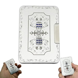 Juego de Dados Mecánicos Giratorios Transfronterizos de Moda con Diseño de <span class=keywords><strong>Joker</strong></span>, 5 o 2 Piezas, Dados Tecnológicos en Bandeja Giratoria - Product Image 1