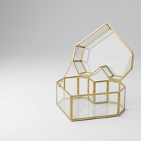 Organisateur de bijoux et boîte de rangement en métal et verre de luxe moderne en forme de cœur avec taille personnalisée pour femmes