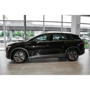 <span class=keywords><strong>Audi</strong></span> <span class=keywords><strong>Q5</strong></span> E-tron EV <span class=keywords><strong>SUV</strong></span> 2026, Edizione Base, Autonomia 560km, 6 Posti, Trazione Posteriore, <span class=keywords><strong>SUV</strong></span> Full-Size, Auto Usata - Product Image 2