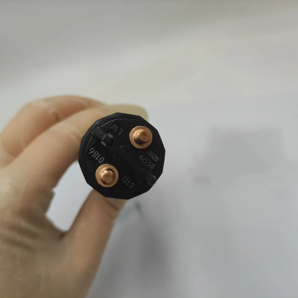 fuel injector nozzle 0445120186 0445120308 51101006115 for MAN TGL TGM common rail injector 0445120186 0445120308 5110100911