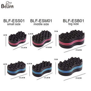 Brosse à <span class=keywords><strong>Cheveux</strong></span> Magique Onde en Gros <span class=keywords><strong>pour</strong></span> Soin Capillaire avec Gros <span class=keywords><strong>Trou</strong></span> <span class=keywords><strong>pour</strong></span> <span class=keywords><strong>Cheveux</strong></span> Frisés Bouclés Crépus Afro et Éponge de Torsion <span class=keywords><strong>pour</strong></span> Hommes Noirs - Product Image 6