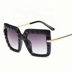 Lunettes de soleil carrées surdimensionnées en métal pour femme, nouvelle collection tendance, monture à facettes diamantées, protection UV400, 2021 - Product Image 4