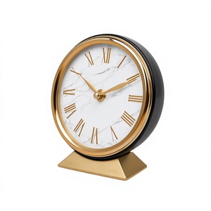 Reloj de Escritorio Moderno de Metal con Marco Dorado y Números Romanos, Circular, Digital, Silencioso, con Función de Snooze, Funciona con Batería - Product Image 6