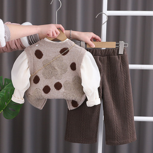 Vêtements pour bébé, style coréen, ensemble trois pièces pour <span class=keywords><strong>fille</strong></span>, coton traité pour adoucir la peau, motif floral chic, printemps automne, <span class=keywords><strong>mode</strong></span> - Product Image 4