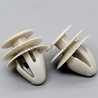 100 pièces/sac Clip en plastique pour Hyundai 858493B000