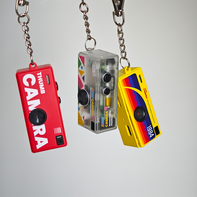 Mini Keychain Camera - 1080P FHD Mini Retro Digital Camera - Pocket Small Cameras Vintage Compact Cameras for Travel Study