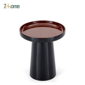 Tavolino da Caffè in Legno Laccato Riflettente, Arredamento Minimalista per Soggiorno, Tavolino Rotondo Nordico per Casa - Product Image 1