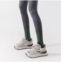 Nouvelle conception Chaussettes de compression sportives jetables respirantes absorbant la transpiration écologiques tricotées style preppy amusantes