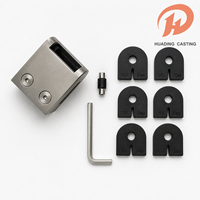 Pince de fixation pour balustrade en verre avec inserts pour systèmes de main courantes