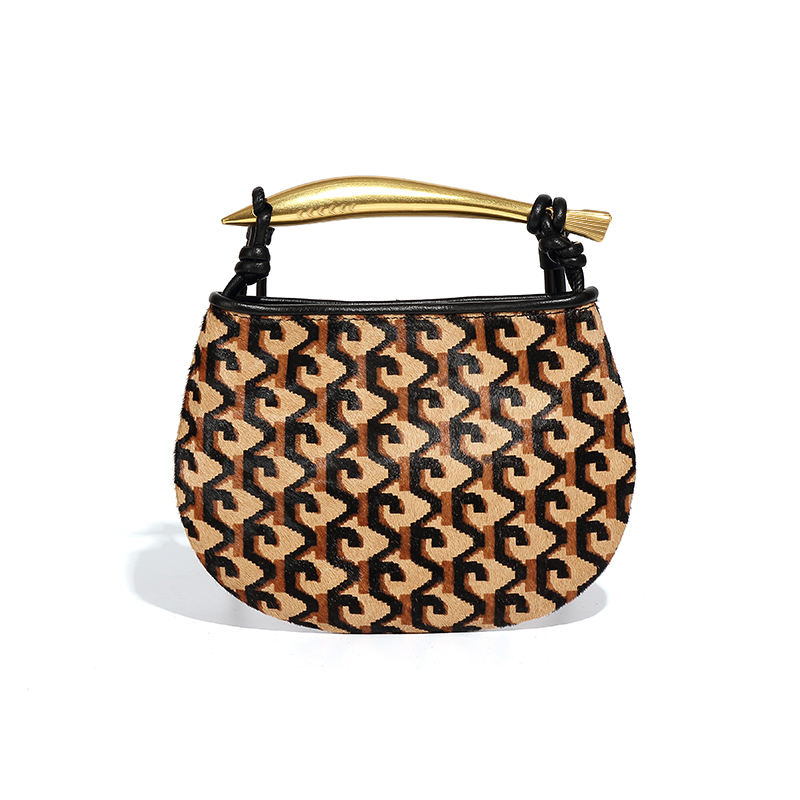 H1679 # พิมพ์ลายเสือดาว