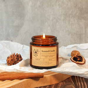 Etiqueta personalizada ámbar marrón vela <span class=keywords><strong>de</strong></span> vidrio tarro velas perfumadas para marca propia - Product Image 1