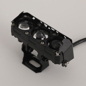 Nouveau phare de travail LED à trois yeux pour moto/voiture, éclairage longue portée, projecteur avant pour conversion de vélo électrique - Product Image 4