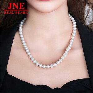 Collar de Perlas Naturales Blancas Redondas con Hebilla Cuadrada, Regalo para Madres y Ancianas, Día de la Madre - Product Image 3