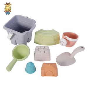 Juego de Juguetes de Playa de Paja de Trigo al por Mayor, 8 Piezas, Cubo de Castillo para Niños, Juguetes de Arena con Bolsa de Malla, Ecológicos, para Jugar con Arena y Agua en Verano - Product Image 1