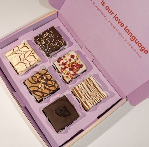 Boîte d'expédition en carton ondulé personnalisée avec logo imprimé, grande boîte en papier pour cosmétiques et soins de la peau, avec insert, conception gratuite - Product Image 4