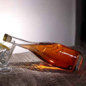 Chai Thủy Tinh Pha Lê Rượu Gin Whiskey Spirit Trong Suốt 700Ml Có Nút Bần - Product Image 4