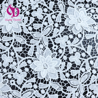 Tissu brodé soluble dans l'eau en polyester 100% Broderie de plantes florales solubles dans l'eau pour décorations de table de mariage Vêtements