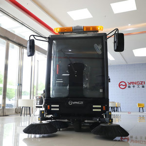 รถบรรทุกทำความสะอาดถนนแบบดูดฝุ่น - Product Image 2