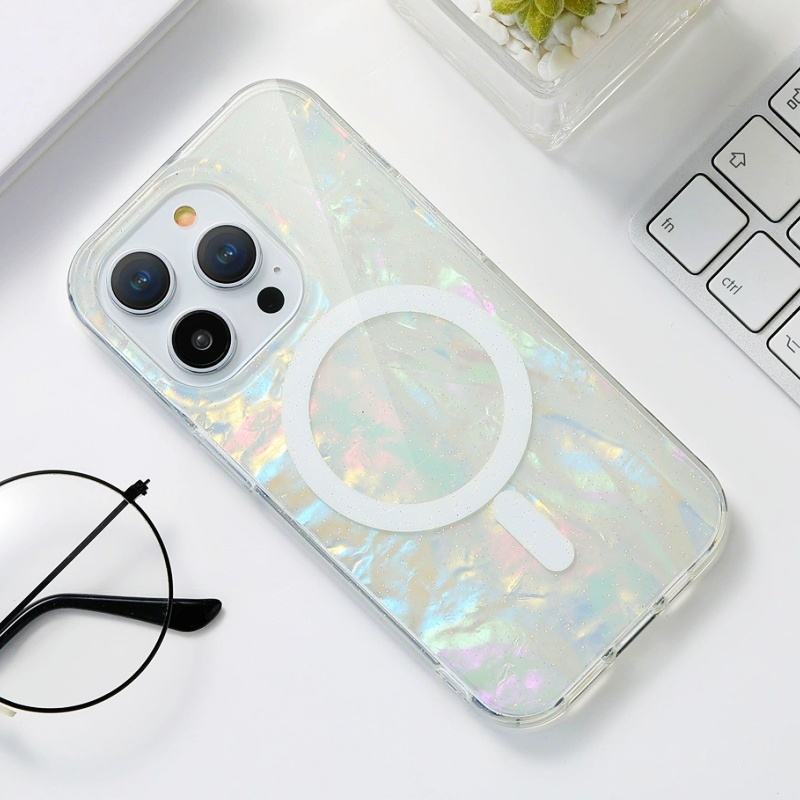 มีสีสัน