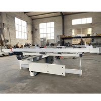Machine à scie avec Table coulissante, pour le travail du bois