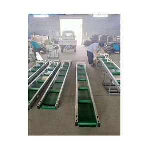 Máquina transportadora de banda de acero inoxidable para el transporte de gránulos de plástico en polvo - Product Image 5