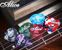 100 pièces par boîte celluloïd Alice acoustique basse électrique plectre médiateur coloré guitare médiators pour pièces de guitare