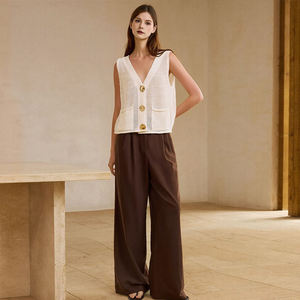 <span class=keywords><strong>Chaleco</strong></span> de punto <span class=keywords><strong>calado</strong></span> con cuello en V para <span class=keywords><strong>mujer</strong></span>, top corto sin mangas con botones metálicos y detalles de bolsillos para primavera-verano - Product Image 5