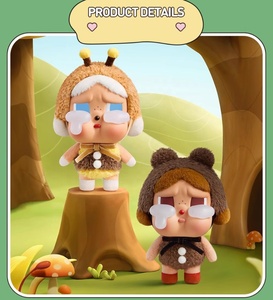 Auténtico Peluche de Vinilo Crybaby Crying Again Tears de Pop Mart, Lindo y Adorable Colgante de PVC, Cajas Misteriosas, Cajas Sorpresa, Regalo - Product Image 3