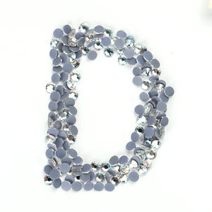 Meilleurs nouveaux produits de 2023 Yhb marque <span class=keywords><strong>verre</strong></span> strass Hot Fix dos plat pour la décoration de vêtement - Product Image 3