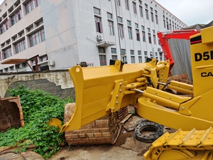 Bulldozer Caterpillar D5K D5G D5M Usado en Buenas Condiciones, Bulldozer Cat D5K D5G D5M de Segunda Mano con Pocas Horas de Trabajo en Venta - Product Image 3
