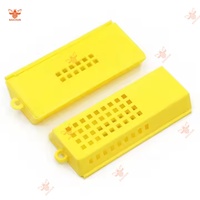 1PC 양봉 운반 케이지 노란색 흰색 꿀벌 여왕벌 포스트룸 케이지 플라스틱 킹 포로 여왕벌 케이지 양봉 도구