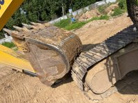 Excavatrices d'occasion Komatsu PC220MO, PC220, PC220-7, PC220-8 en bon état avec moteur comme composant principal