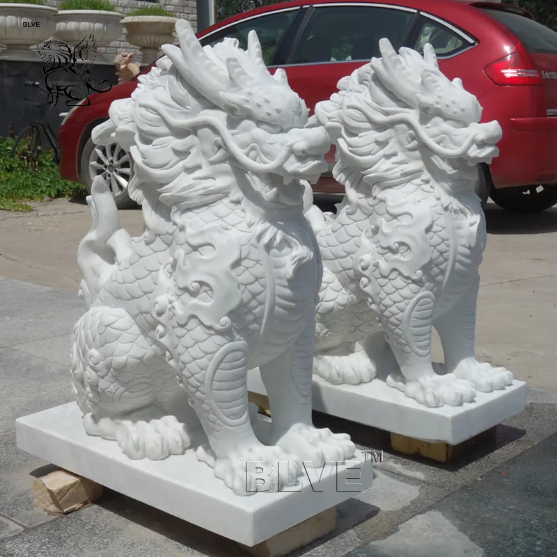 BLVE Outdoor Entryway Decoration White Stone Garden Chinese Beast Kirin Sculpture Fengshui Animal Marble Qilin Statues