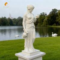 Statue de la déesse grecque Hébé en marbre naturel grandeur nature, sculptée à la main, en vente