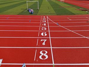 Suelo deportivo de PU completo ecológico INOLP, materiales no tóxicos reciclados, certificado sostenible para pista de atletismo - Product Image 4