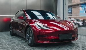 <span class=keywords><strong>Film</strong></span> adhésif décoratif pour voiture en vinyle rouge <span class=keywords><strong>vampire</strong></span> métallisé PET, <span class=keywords><strong>film</strong></span> métallique pour envelopper les véhicules - Product Image 2
