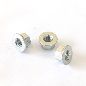 Tuercas de seguridad hexagonales M4 de acero al carbono grado A nivel 4.8 sin tratamiento - Product Image 2