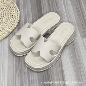 Classic Women's Thick Bottom Indoor Casual Sandals New Style All-match <strong>Platform</strong> <strong>Wedges</strong> <strong>with</strong> Non-Slip Home Outer Wear - Product Image 3