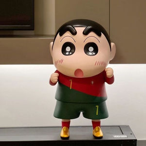 Mini figurine de football Shinchan en maillot de foot, jouet de collection, personnage d'anime, figurine d'action personnalisée en PVC faite à la main - Product Image 2